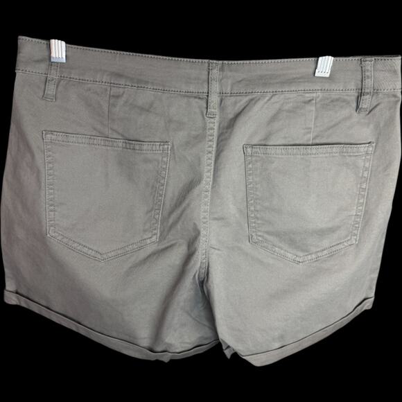 Candace Cameron Bure Women's Petite Shorts Olive Stone 10 Petite NWOT Summer - Picture 7 of 10